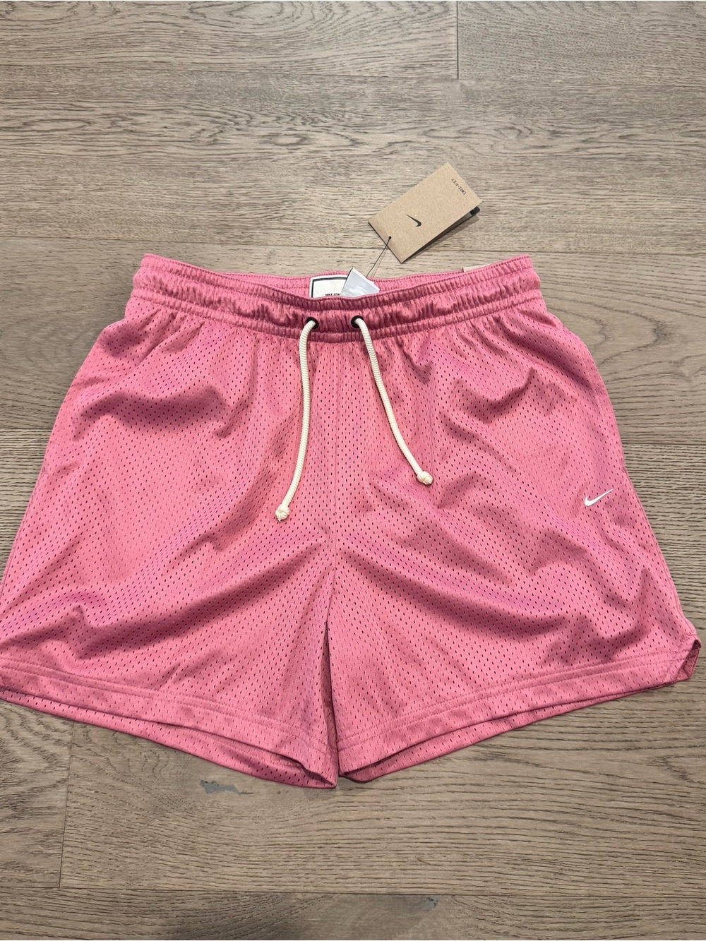 Nike Standard Issue Mesh Shorts Pink